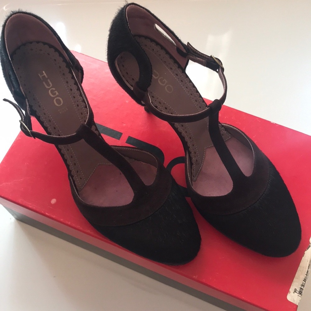 Hugo by Hugo Boss heels, size 8